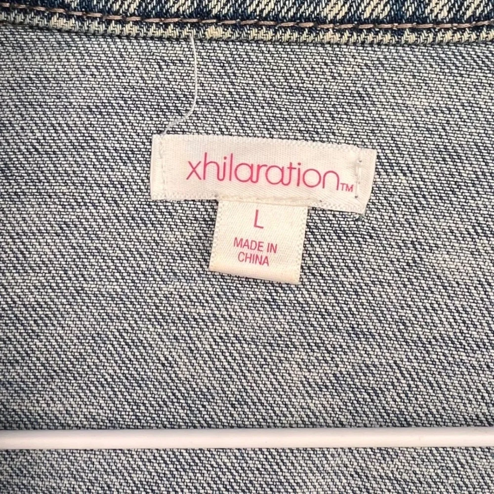 Xhilaration Womens Acid Wash Distressed Denim Jacket Light Blue Raw Hem Large